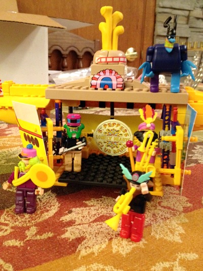 the beatles yellow submarine knex