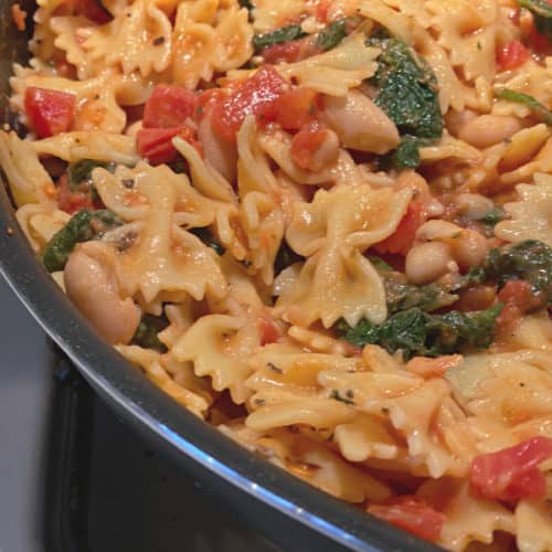 Bowties & Beans Pasta (with spinach & tomatoes)